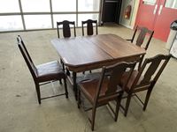    Dinning Table with 6 Chairs