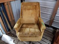    Corner Chair