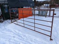   (6) Stampede 12 Ft Light Duty Panels, Selling Per Panel X 6