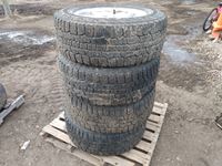 (4) 265/60R18 Tires w/ Rims