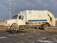 1990 International 4900 S/A Rear Load Sanitation Truck