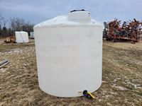 1750 Gallon Plastic Water Tank
