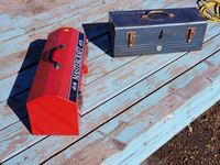  Craftsman Pro Series Pneumatic Grease Gun & (2) Tool Boxes