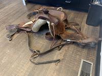  Western Rawhide  15-1/2 Inch Leather Saddle