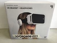   VR Headset and Earphones