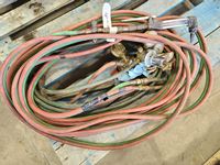    Welding Hoses with Cutting Torch