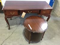    French Provincial Solid Wood End Table