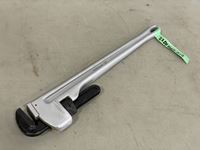    24 Inch Aluminum Pipe Wrench