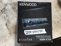    Kenwood KMM-X704 Car Media Receiver