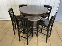    Round Bar Table with Bar Chairs
