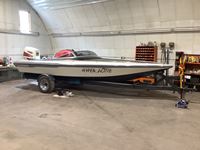 1986 Checkmate  20 Ft Outboard Boat & Trailer
