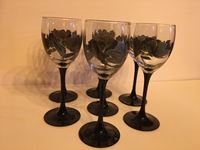 Wine Glasses & Glass Cups