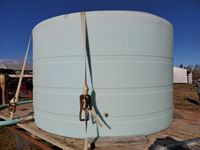    1000 Gallon Ploy Water Tank