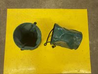    (2) Collapsible Feeders