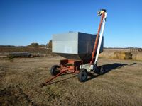    Grain Hopper Wagon