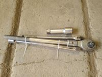    3/4 Inch Ratchet w/Extension