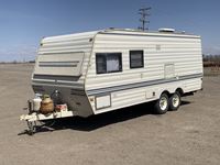 1989 Skipper  20 Ft T/A Holiday Trailer