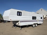 Wildwood 28 Ft T/A Fifth Wheel Travel Trailer
