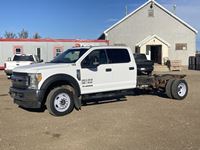 2017 Ford F550 4X4 Crew Cab Dually Cab & Chassis