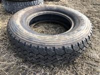    (1) Michelin Xps Traction 215/75R16