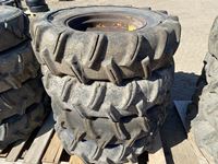    (4) Pivot Tires w/Rims 11R22.5