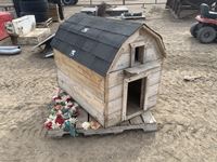    Custombuilt Dog House