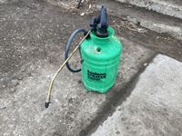    Pump Sprayer