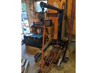  Custombuilt  Portable Hydraulic Shop Crane, Large Floor Jack & Sledge Hammer