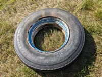    (1) 11R24.5 Truck Tire with Rim
