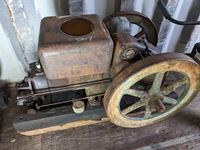    Antique Fairbanks/Morse 3 HP Water Cooled Single Cylinder Engine