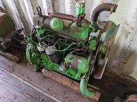    John Deere 4 Cylinder Gas Engine