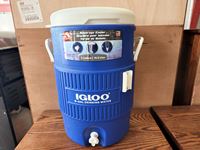    Igloo 5 Gal Beverage Cooler