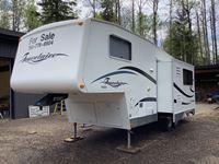 2006 Travelaire TW-251 25 Ft T/A Fifth Wheel Travel Trailer