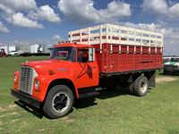 1975 International 1600 S/A Grain Truck