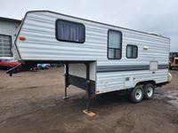 1997 Prospector PW215 21 Ft 6 Inch T/A Fifth Wheel Travel Trailer