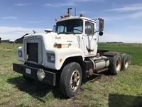 1980 Mack RL600L T/A Day Cab Truck Tractor