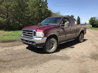 2004 Ford F350 4X4 Extended Cab Pickup Truck