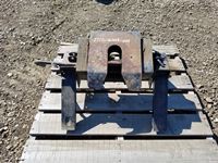 Reese  Fifth Wheel Hitch