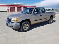 2005 GMC 1500 4X4 Extended Cab Pickup Truck