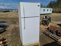  Frigidaire  Refrigerator
