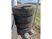    (4) 245/70R17 Goodyear Tires