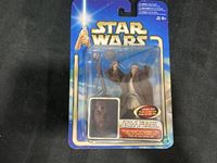 2002 MIB Hasbro Attack Of The Clones Obi-Wan Kenobi Star Wars Action Figure