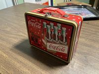    Coca-Cola Lunch Box