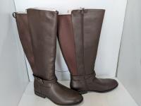    Sz 12 Womens Boots