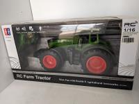    RC Farm Tractor