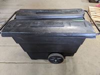    Rolling Compost/Garbage Bin