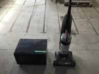  Bissel  Upright Vacuum and Microwave