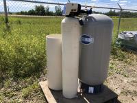  Flex Lite FL30 Water Tank & Culligan 90 Gallon Water Cleaning System