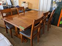Wood Dinning Room Table with (5) Chairs