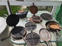 Cast Iron Cookware, Kettle & Pans